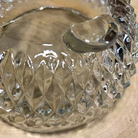 Vintage Cut Crystal Scalloped Edge Multi Faceted Footed Bowl - Picture 6 of 7